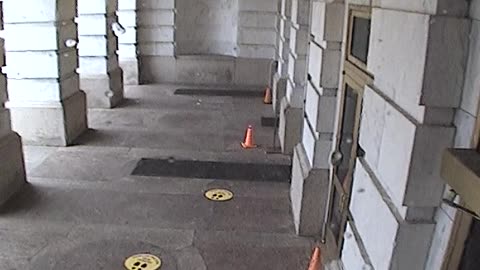 3210LHOB01MainEntranceExterior_2021-01-06_09h33min38s653ms.mp4