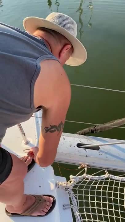 Stupid fishing traps in use