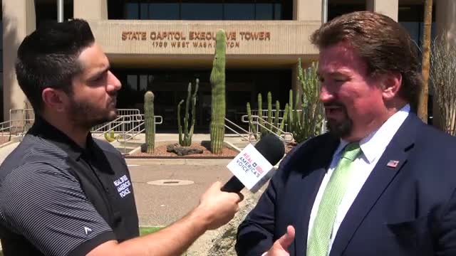 Drew Hernandez talks with Nevada GOP Chairman Michael J. McDonald after az audit tour