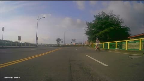 20_0531E-Bike 缺電