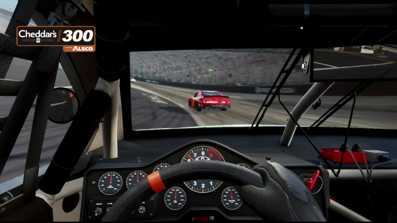 Nascar Heat5 Race215