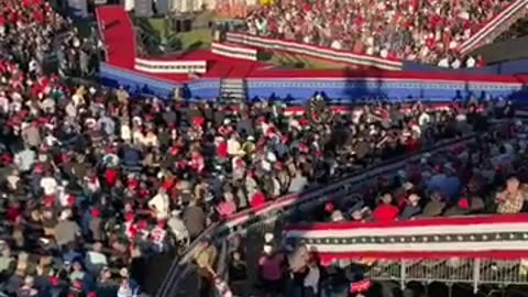 Incredible crowd at the rally in Pennsylvania