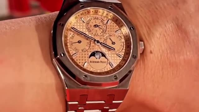 Audemars Piguet Royal Oak Ceiling Salmon Plate Perpetual Calendar