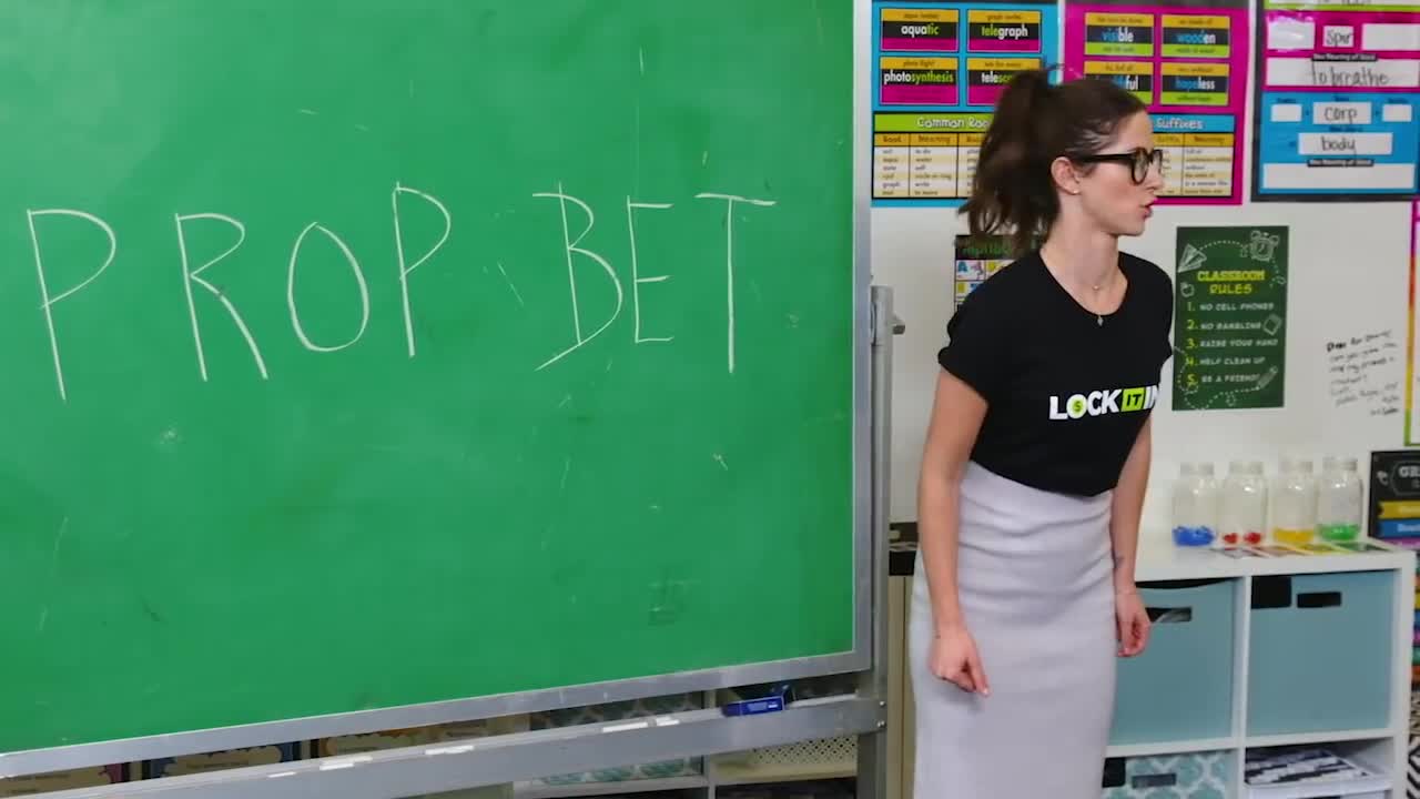 Teaching you all about gambling | LOCK IT IN