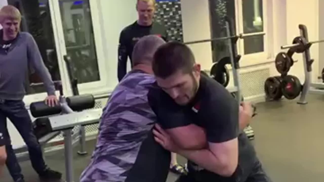 Khabib grappling with his father abdulmanap nurmagomedov