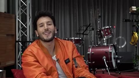 El Universal y Viernes, vitrina de artistas