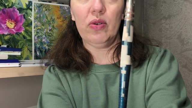 How to keep your brushes in good shape: quick art tip #1