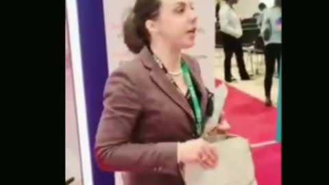 Based British Lady Puts Commie Libtard In Their Place