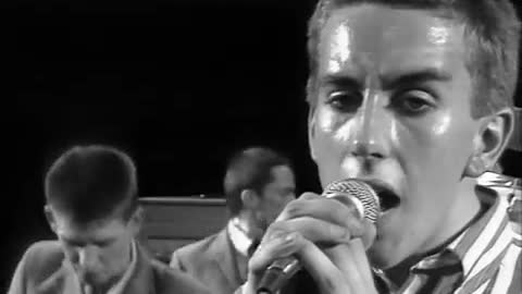 The Specials - Gangsters