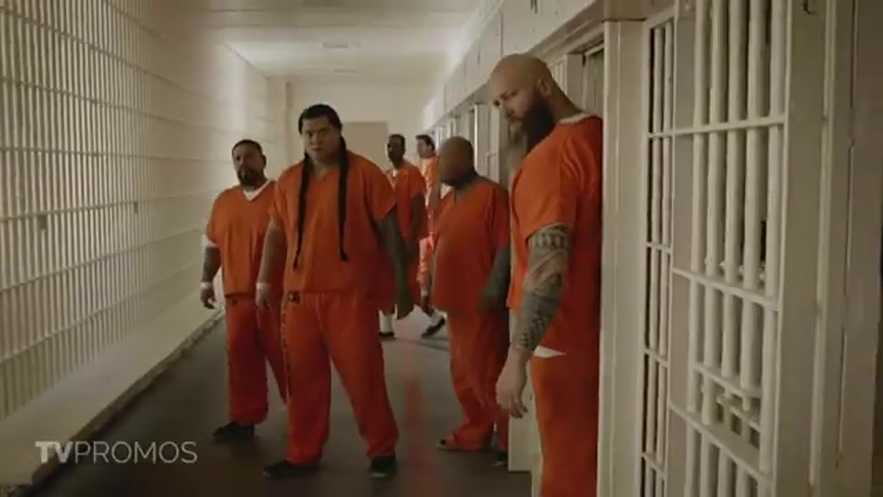 S.W.A.T. 8x05 Promo "Human Interest" (HD)