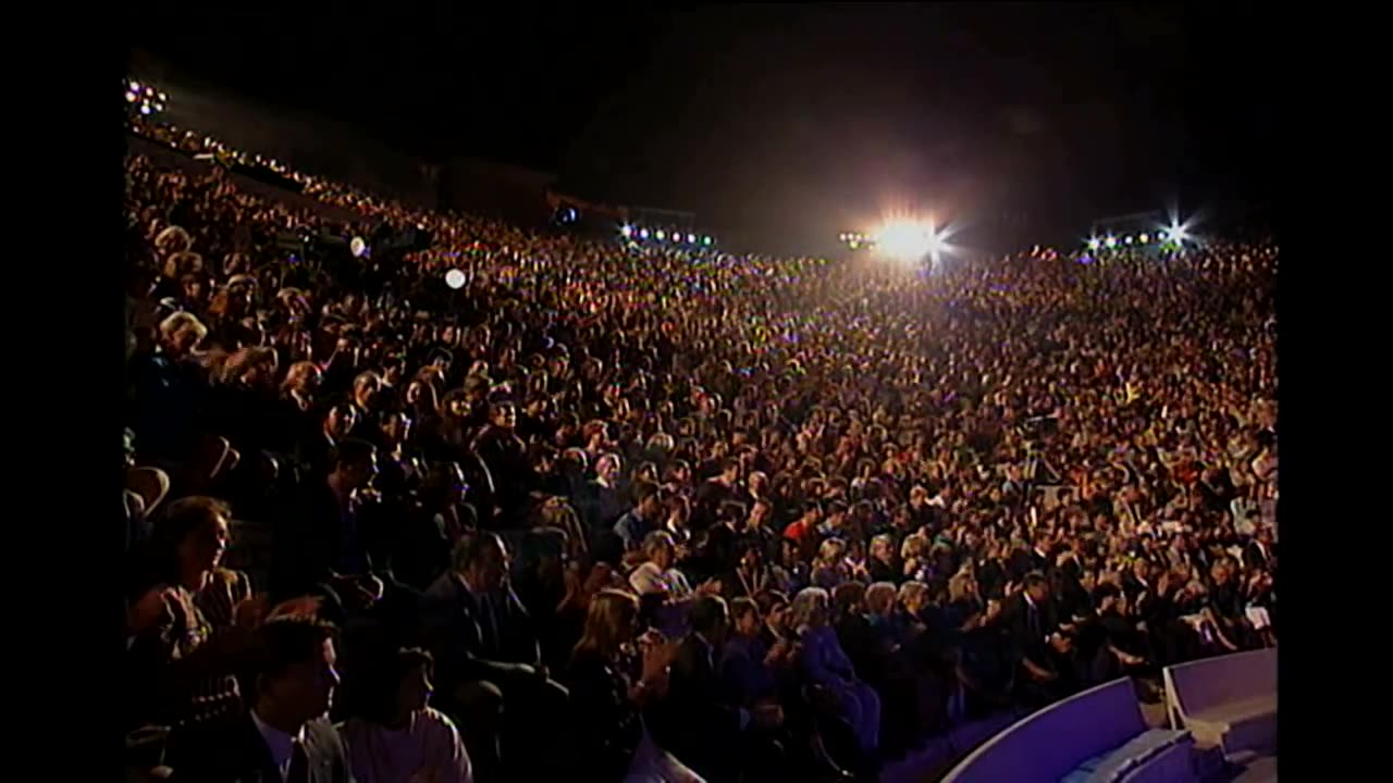 YANNI, ARIA. Desde Acropolis.