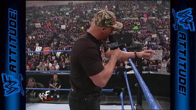 Stone Cold throws beer cans at Kurt Angle | SmackDown! (2000)