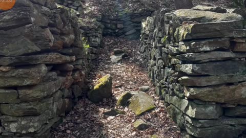 Some Stone Chambers And Similar Structures