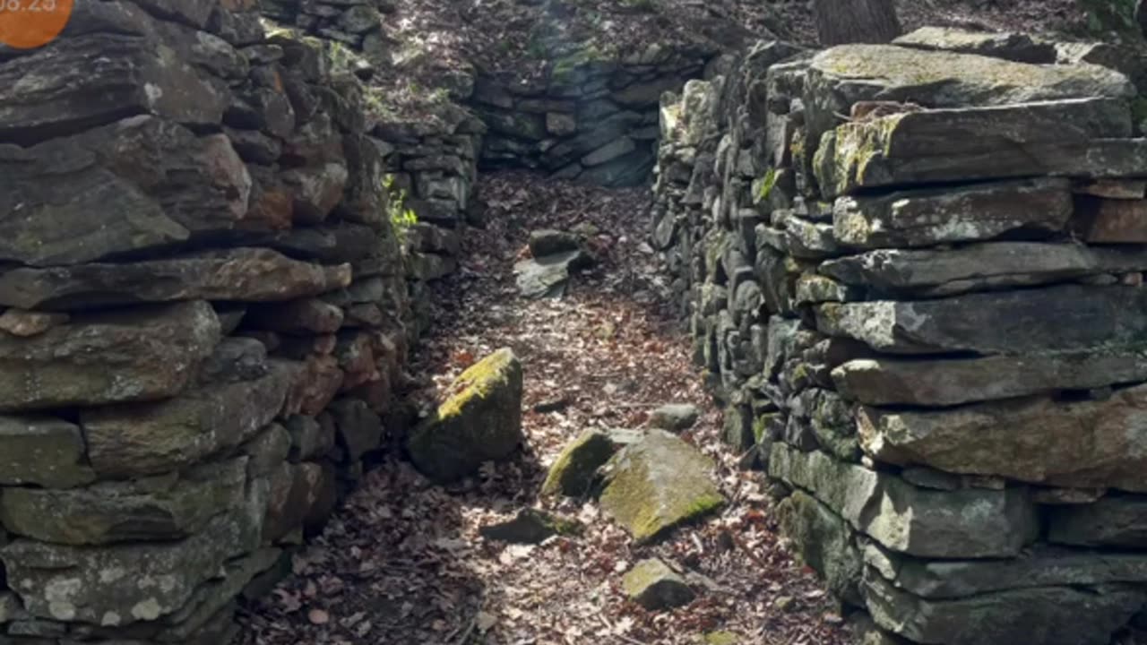 Some Stone Chambers And Similar Structures