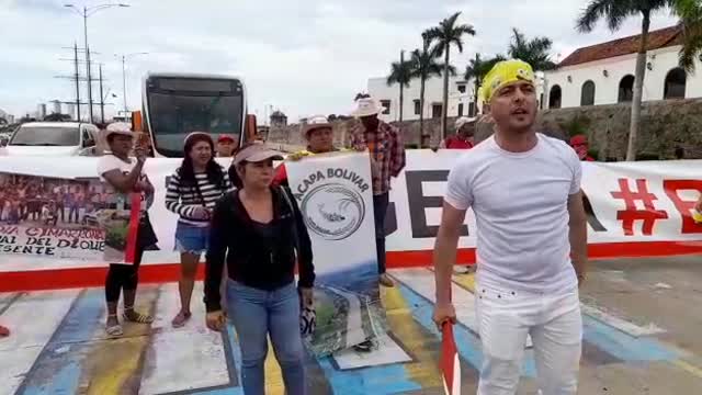 Bloqueo intermitente en la avenida Venezuela