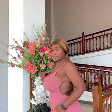 Shake your body and your tits