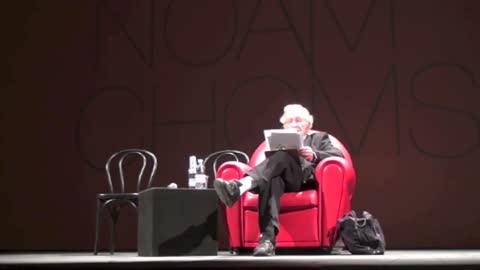 NOAM CHOMSKY - emergenza del Nuovo Ordine Mondiale e le sue radici