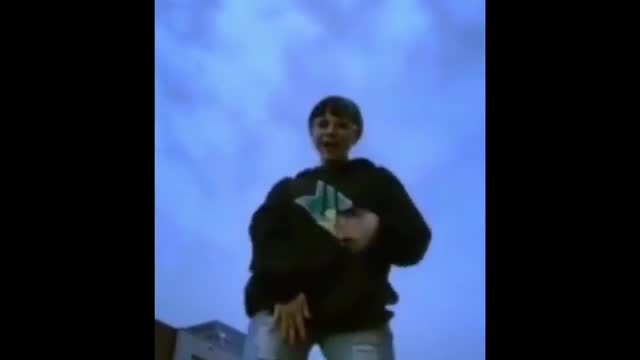Extraño suceso esfera de luz es captada en un tik tok