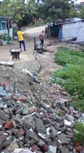 Deslizamiento en Henequén