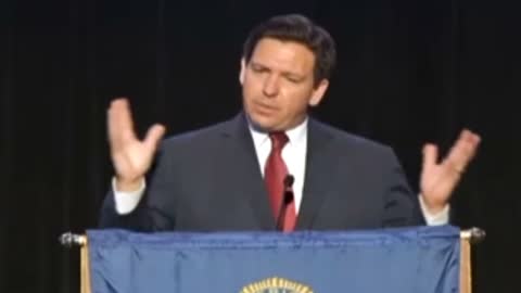 DeSantis taking notes straight outta Trump and the Patriots’ playbook.