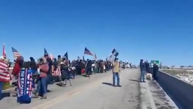 US Truck Convoy Supporters Arizona 2.24.22