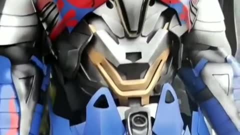 How To Wear The 26M Tall Transformers Optimus Prime Robot Costume