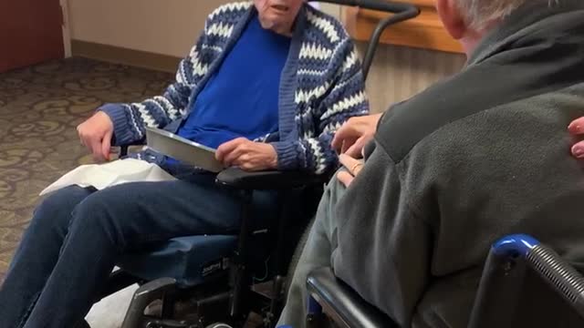 Women with Alzheimer's Remembers Husband During 66 Year Anniversary