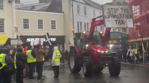 IT'S HAPPENING The farmers protest in Britain is continuing.