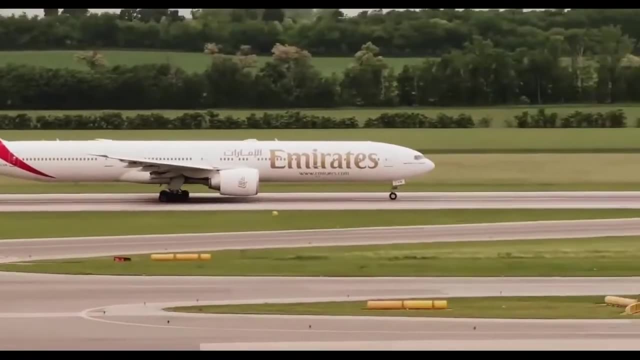 MOST SHOCKING Plane Crashes Caught On Camera