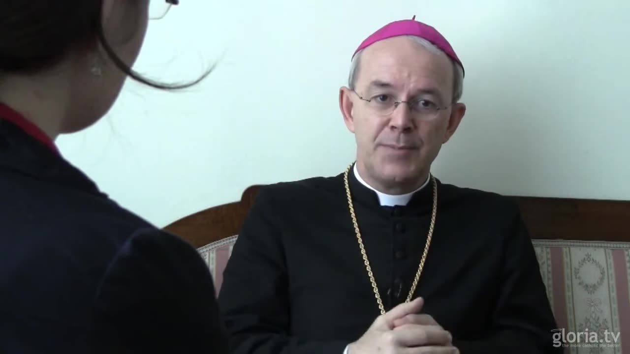 Liturgy, as in exile from Avignon Bishop - Auxiliary Bishop Athanasius Schneider