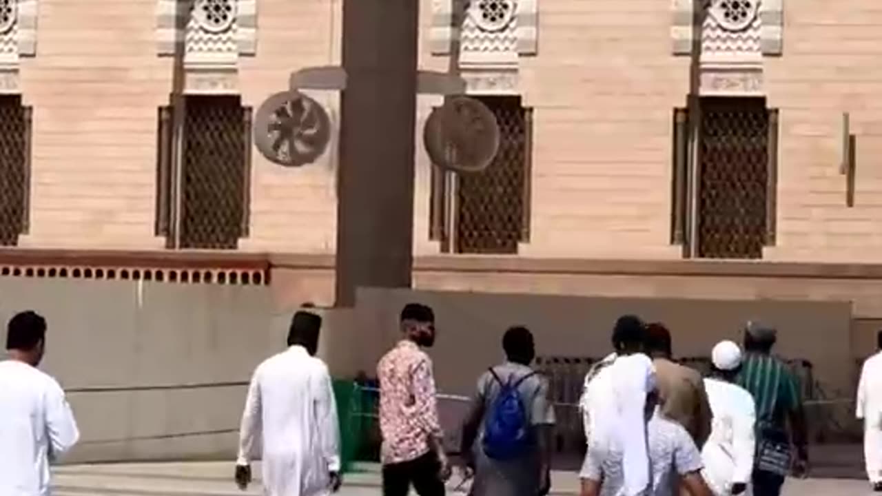 MEDINA HARAM AZAN