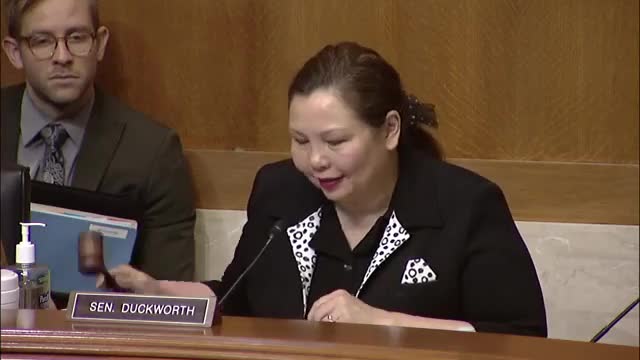 Tammy Duckworth Leads Senate Environment Committee Hearing On Drinking Water