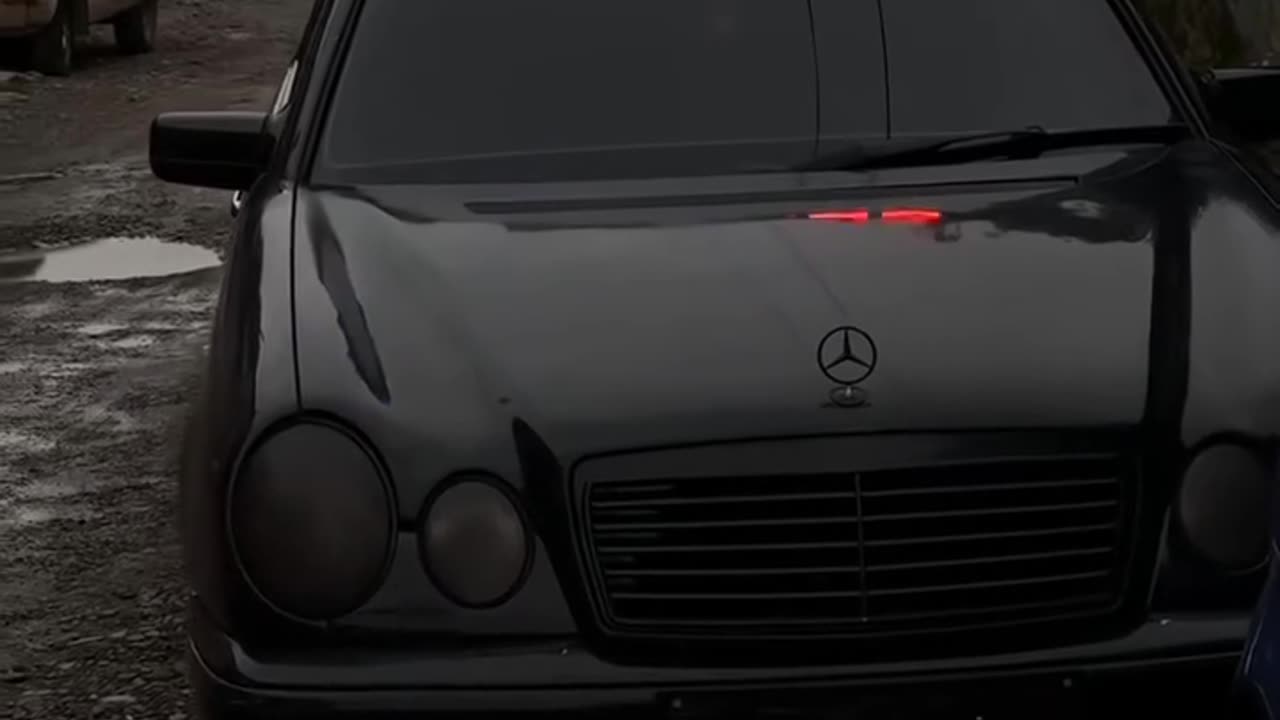 Mercedes