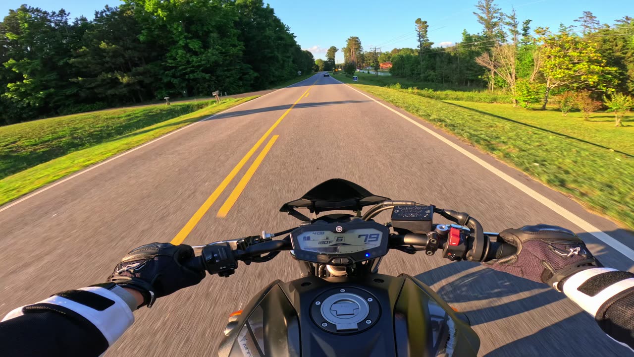 MT-07 Ripping North Carolina Country Roads