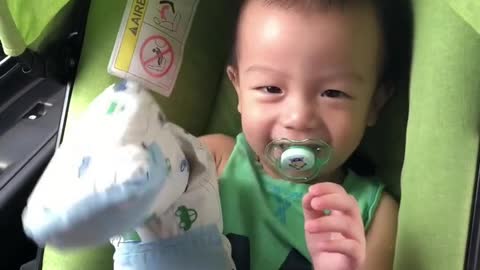 Beany Boy who loves his Beansprout Pillow(Cute)