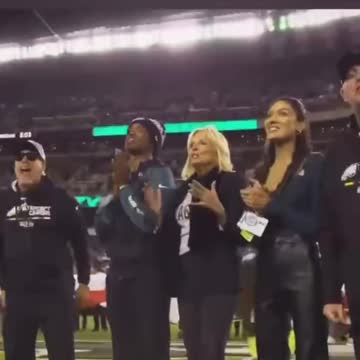 Jill Biden gets booed at Philadelphia Eagles game