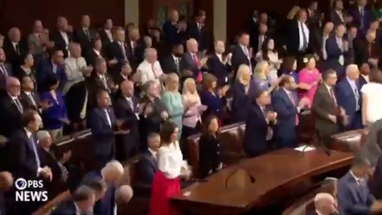 AIPAC Dogs Clapping like Seals