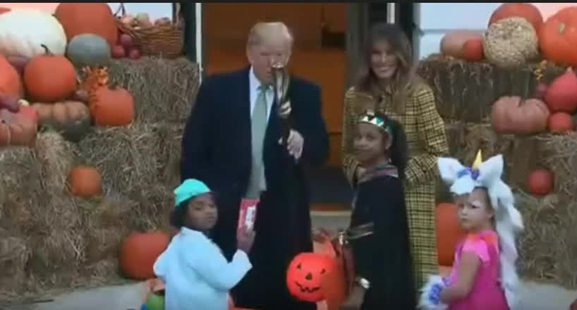 10.28.18 Whitehouse Host halloween for Public