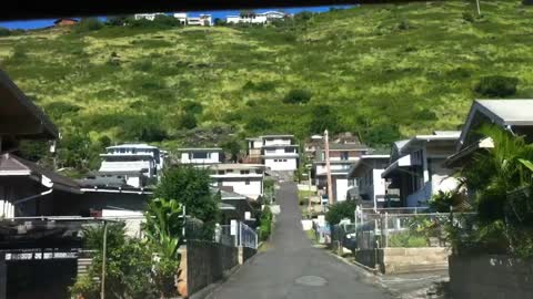 Enjoying life as driving home from work in Palolo Ave. in 2018