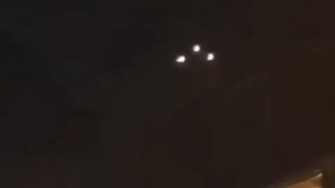 UFO’s CHARIOTS OF GOD ANGELS HOVERING APPEARING & REAPPEARING 🕎Psalms 68:17 “The chariots of God”