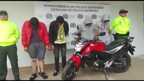 Capturan banda de robo de motos en Santander