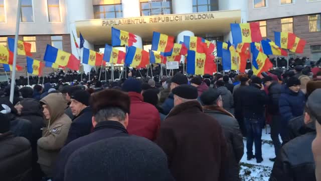 Moldova Parliament Protest Jan 2016