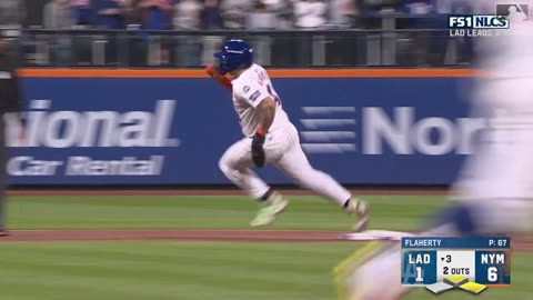 MLB Francisco Lindor's RBI triple