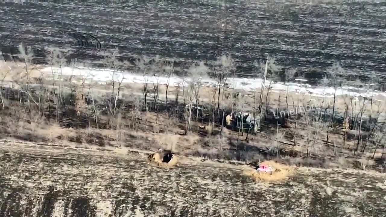 +18 Ukrainian sniper targeting Russian soldiers Video