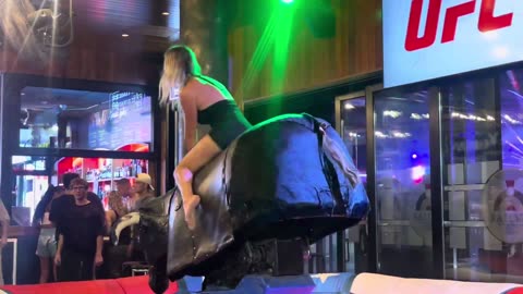 GIRL TAKE ON THE BULL! Benidorm Bull Ride. Mechanical Bull EPIC FAIL