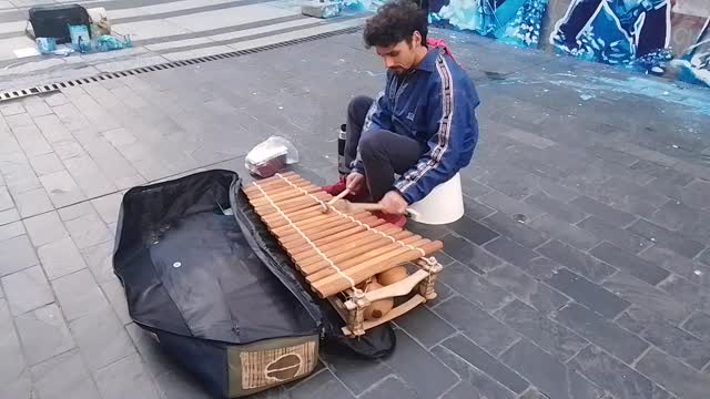 Street xylophone, Montevideo