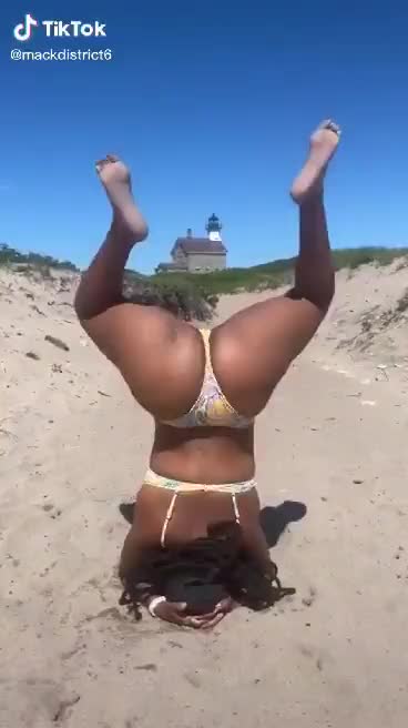 Rhode Island State Senator Tiara Mack made this video telling people to vote for her