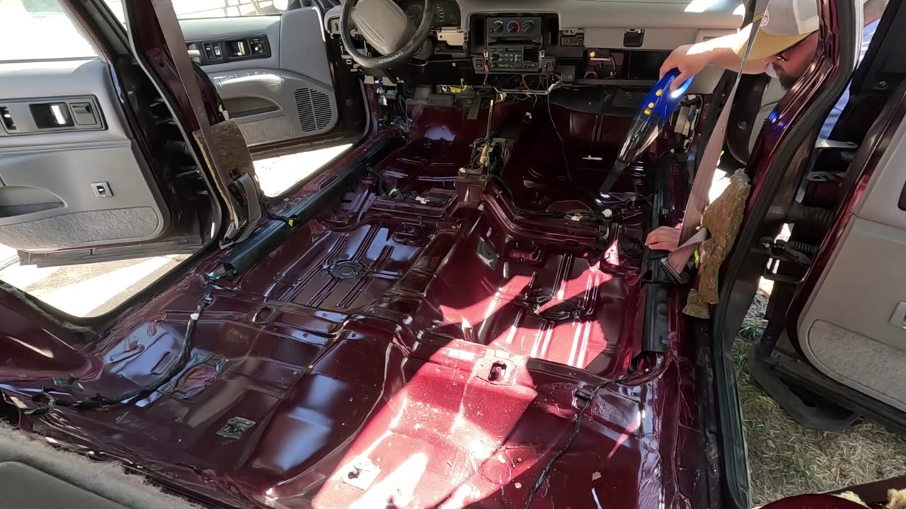 1996 Impala SS Interior Removal and Carpet Install