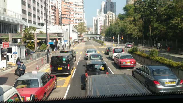 Hongkong Road view_KMB#18_Waterloo Road pass through Kwong Wah Hospital_210123_1of5