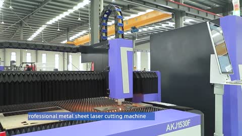 Fiber Laser Cutting Machine